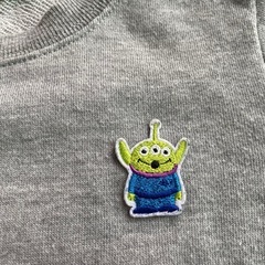 リトルグリーンメン　トレーナーの画像