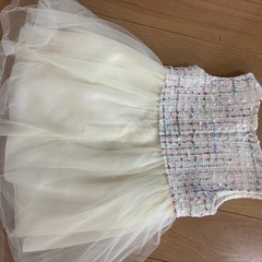 女の子　フォーマルワンピースの画像