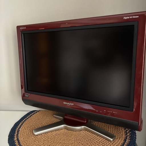 シャープAQUOS レッドカラー2008 稼動品 (6/21さん) 心斎橋のテレビ