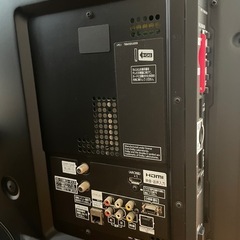 壊れたテレビの画像