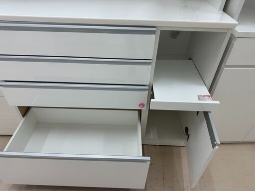 ジャングルジャングル和歌山店】【Wa3661】食器棚リユースショップ