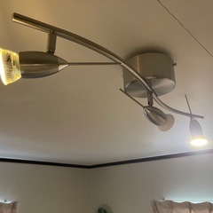 IKEAの3灯スポットライト①の画像