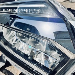 ホンダ　NBOX カスタム　JF3　純正ヘッドライト　左右セットの画像