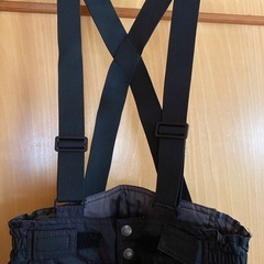 140 　スキーウェアの画像