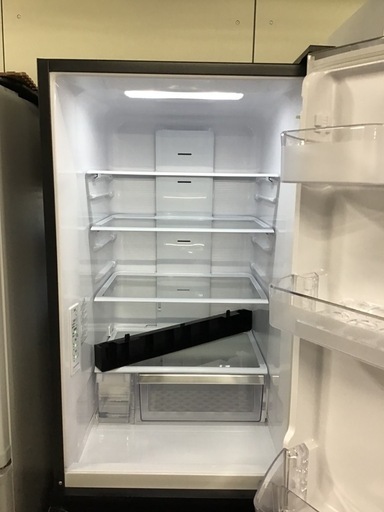 HITACHI 3ドア冷蔵庫2023年製315L 自動製氷有り中古品 (reuse96) 本城