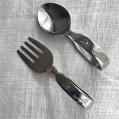 波佐見焼ベビープレート女の子 ピンクうさぎ カトラリースプーンフォーク   の画像