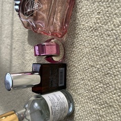 頂き物香水セットの画像