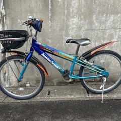 子ども用自転車　22インチ　6段変速　程度良好の画像