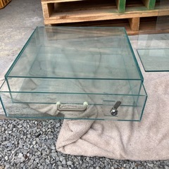 アクリル什器の画像