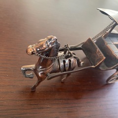 馬の置物　真鍮の画像