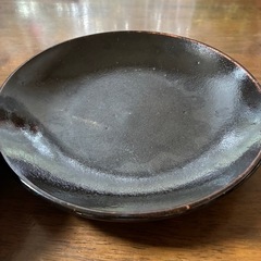 お皿のセットの画像