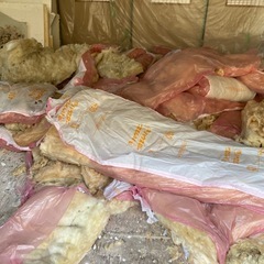 石膏ボード、断熱材廃材　の画像