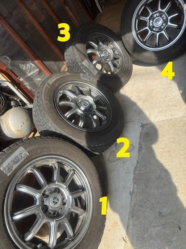 (相談中)MICHELIN スタッドレスタイヤ 195/65R15 4本アルミホイールセット