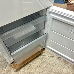 仙台市内トラック荷台渡し無料！ 2023年製 ツインバード  冷蔵庫 中古 家電  買取  ホワイト の画像