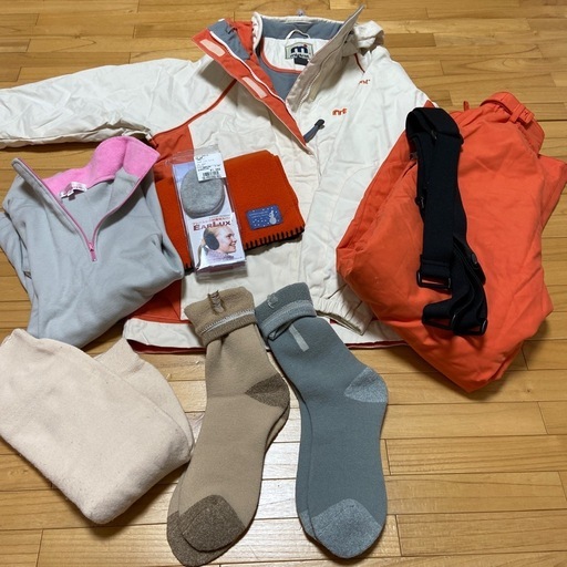 mistral スノーボードウェア Sサイズ オレンジ ウオータースポーツにおすすめ！｜ミストラルの本格的な防水プル