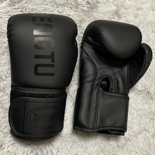 ZHENGTU グローブ ヘッドギア　レガース　等　セット　キックボクシング ZHENGTU レガース ヘッドギア バンテージ グローブ 新品未使用品 (KK