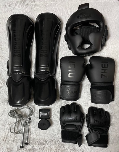 ZHENGTU レガース ヘッドギア バンテージ グローブ 新品未使用品 (KK