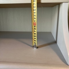 白いタンスの画像