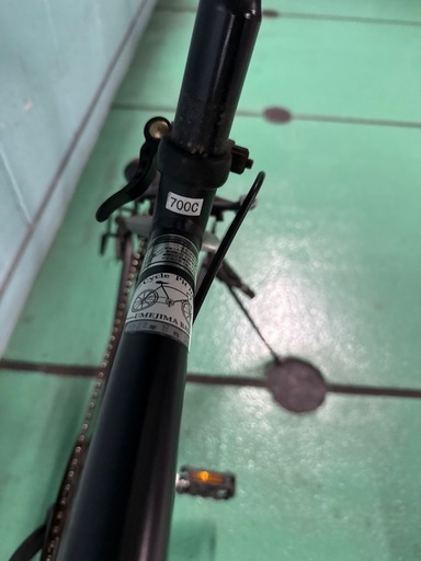自転車　クロスバイク　6段速　700c