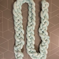 【受け渡し予定者が決まりました】ベビーベッドガード 寝返り防止クッションの画像