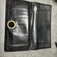 BVLGARI長財布の画像