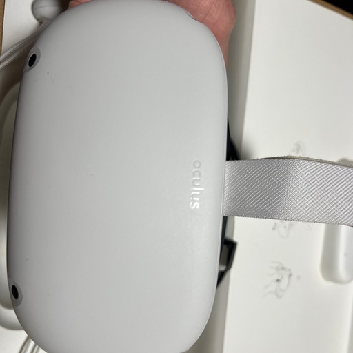 決まりました。Oculus quest2 64GB