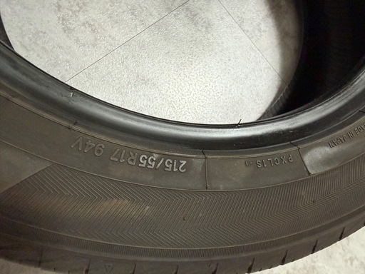 215/55R17（トーヨータイヤ）4本セット‼️