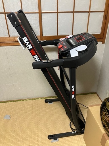 ランニングマシン　