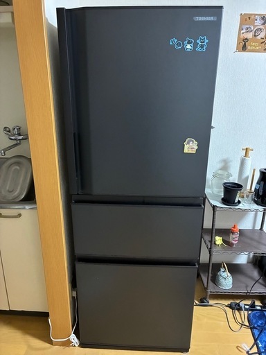 🌺2025年製TOSHIBA 326L冷凍冷蔵庫とっても美品です‼️ (アメマルシェ