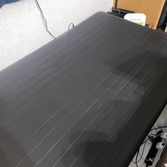 ベッド(セミダブル)