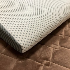 ニトリ　横向き寝がラクなまくらの画像