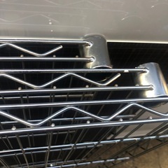 決まりました。　　中古　スチールラック　新品スリーブ付き　3段　分解済みの画像