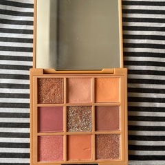 アイシャドウの画像