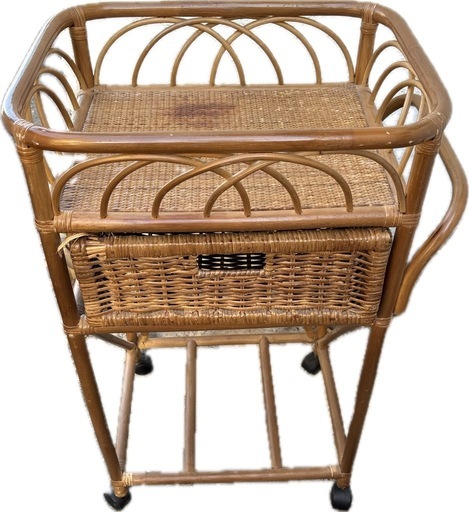 ヴィンテージ ウィッカー　ラタン　籐　サイドテーブル　棚 ヴィンテージ ウィッカー ラタン 籐 サイドテーブル 棚