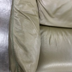 カリヤ（KARIMOKU ITALIA／CALLIGARIS系イタリア高級ブランド） ソファ モスグリーン｜定価約300万円の画像