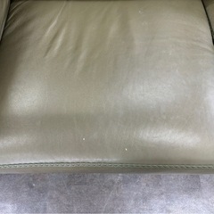 カリヤ（KARIMOKU ITALIA／CALLIGARIS系イタリア高級ブランド） ソファ モスグリーン｜定価約300万円の画像