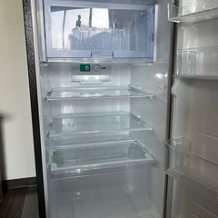 SHARP 冷蔵庫　SJ-D23E-S 225L冷凍室61L広め
 の画像