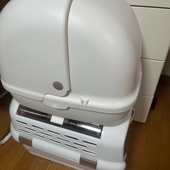 猫キャリーゲージ、システムトイレ、マットの画像