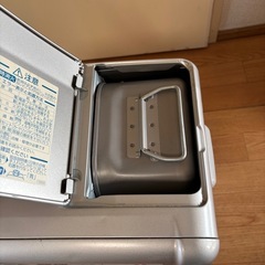 ダイニチ工業（Dainichi）製の石油ファンヒーター
の画像