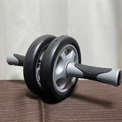  腹筋ローラーの画像