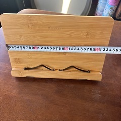 Readaeer ブックスタンド　竹製の画像