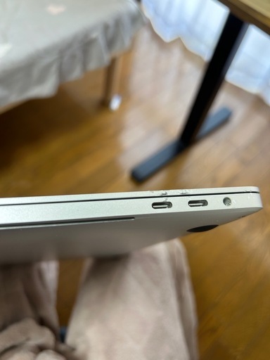 2019年型MacBook pro 16g+1TBを販売
