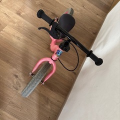 幼児用　足ケリ　チャリ　ピンクの画像