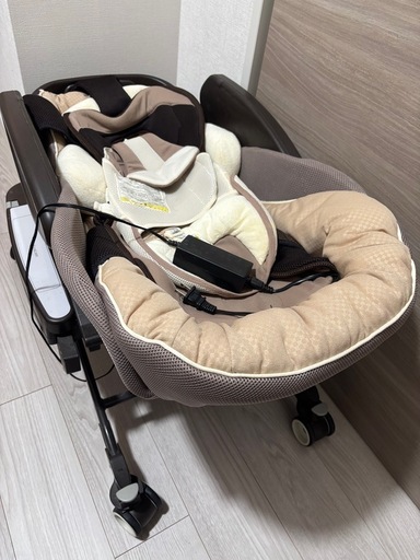 Aprica YuraLism バウンサー オートプラスHIDX