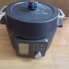 電気圧力鍋の画像
