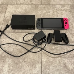 Switch ゲーム機　本体の画像