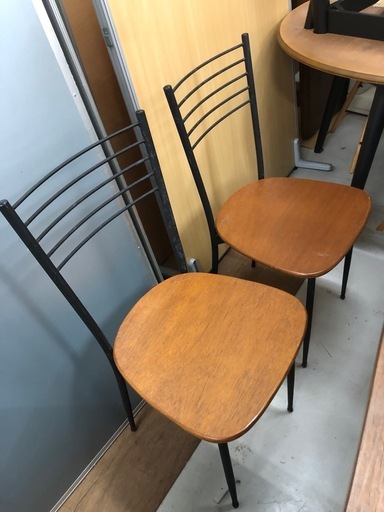 ?ダイニングテーブル5点セット?