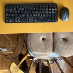 ほぼ新品！Bluetoothキーボード、マウス付きの画像