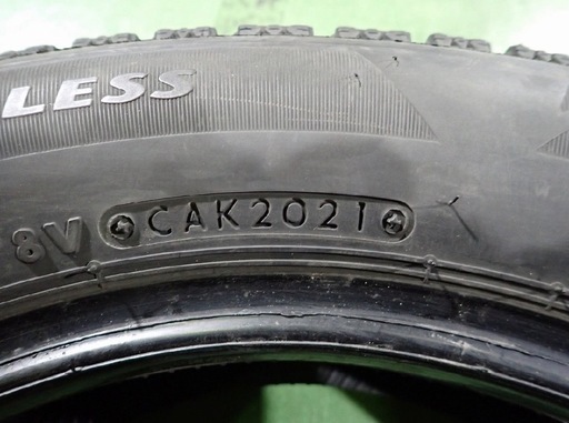 お取引中 バリ目ブリジストンスタッドレス！155/65R14