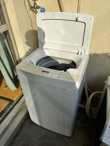 冷蔵庫や洗濯機せんたくき